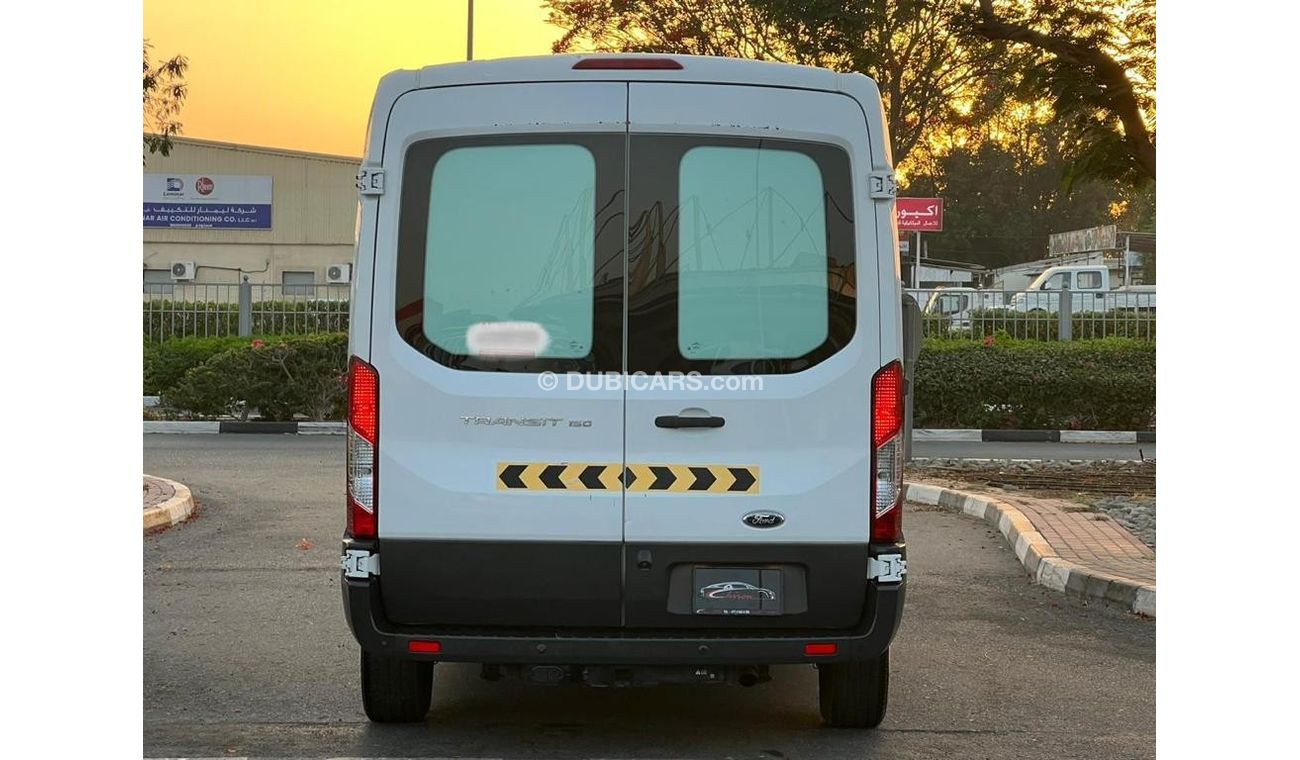 Ford Transit FORD TRANSIT 150 2017 V6 GCC FULL SERVICE HISTORY ORIGINAL PAINT