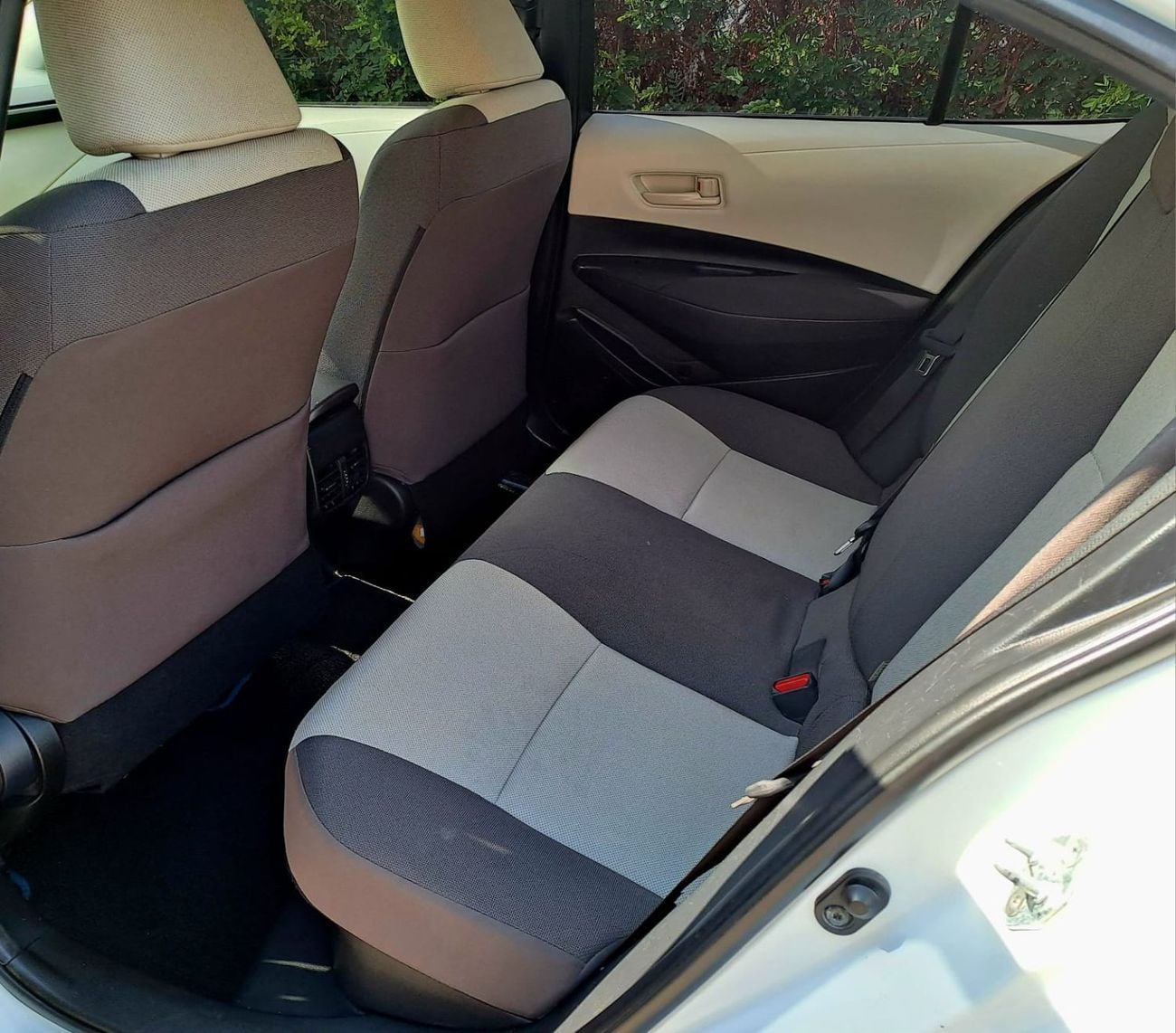 تويوتا كورولا OVERLAND 1.6L XLI Hybrid
