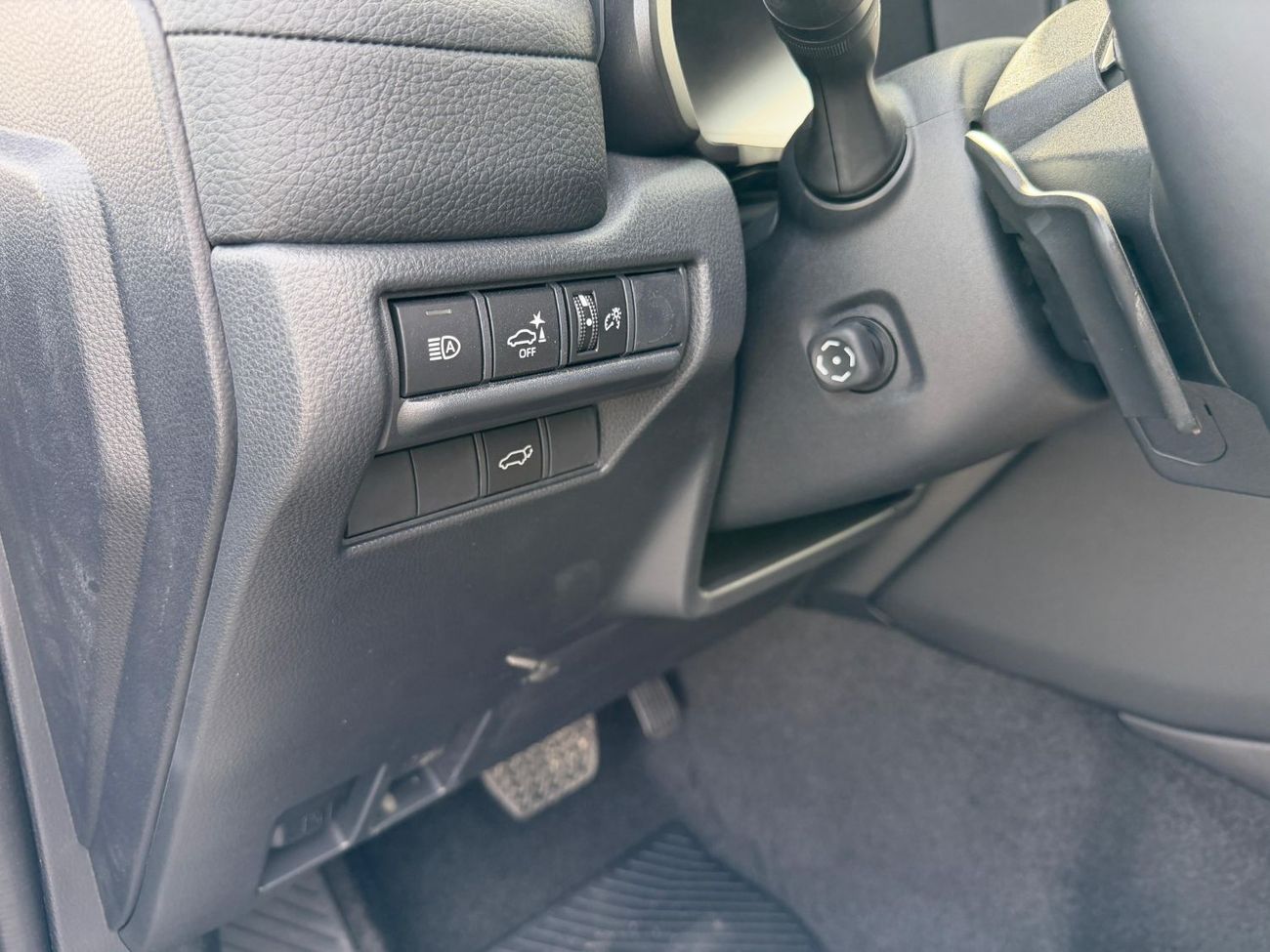 تويوتا برادو 2.8L TURBO DIESEL ADVENTURE AUTOMATIC TRANSMISSION( FOR RE-EXPORT ONLY )