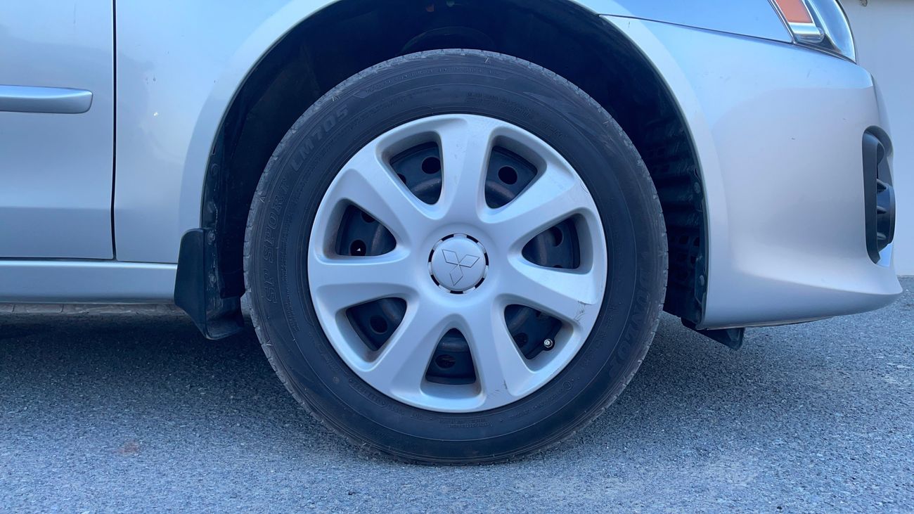 Mitsubishi Lancer GLX LOW 2 | Zero Down Payment | Free Home Test Drive