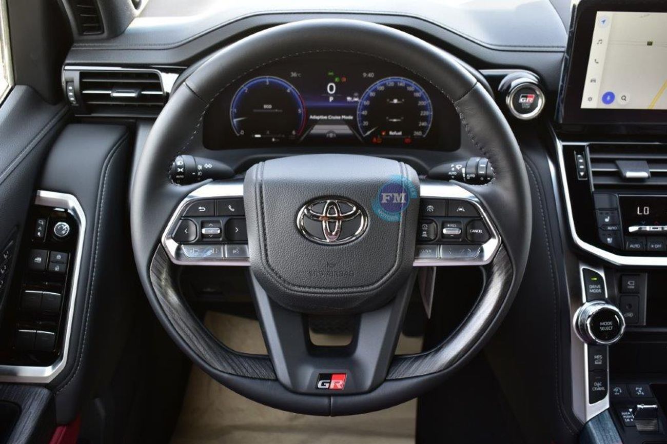 تويوتا لاند كروزر 300 GR Sport V6 3.3L Diesel Automatic