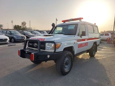 Toyota Land Cruiser TOYOTA LAND CRUISER AMBULANCE SUV RHD 2017 MODEL 4.5 L DIESEL MANUAL(PM07499)
