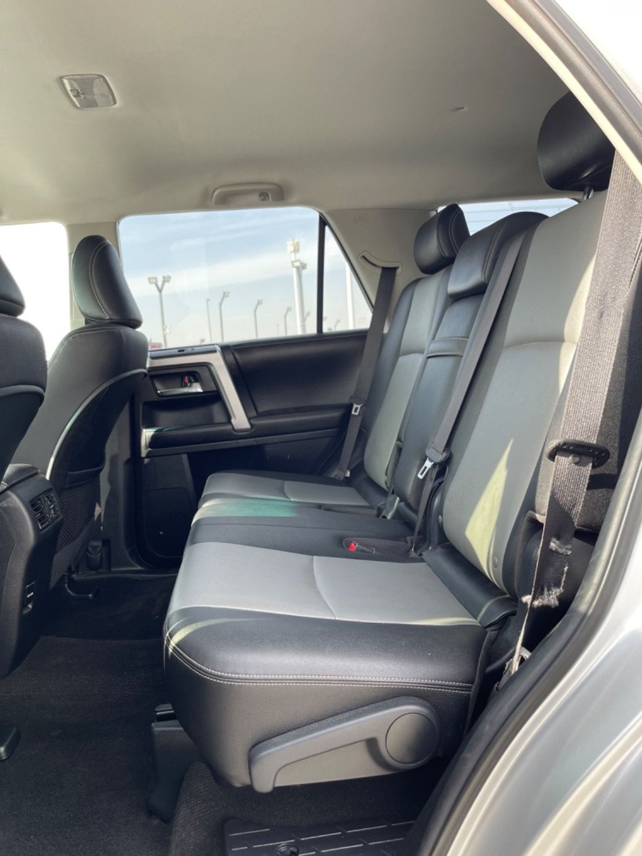 Toyota 4Runner 2017 TOYOTA 4RUNNER SR5 4x4 7SEATER IMPORTED FROM USA