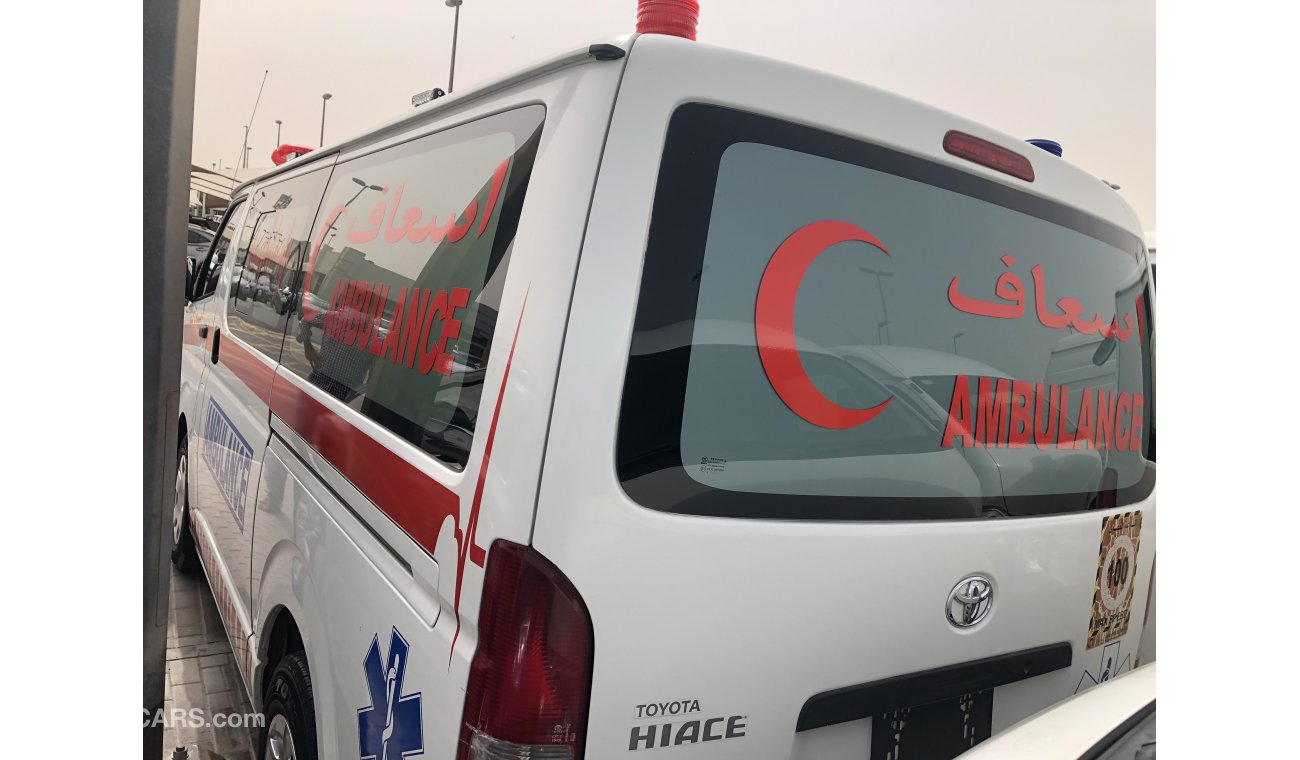 تويوتا هاياس Toyota Hiace Ambulance Conversion, Model:2014. excellent condition