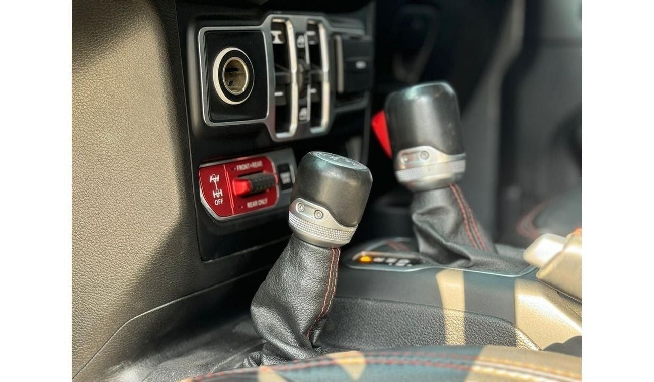 Jeep Wrangler Rubicon 2.0L A/T (5 Seater)