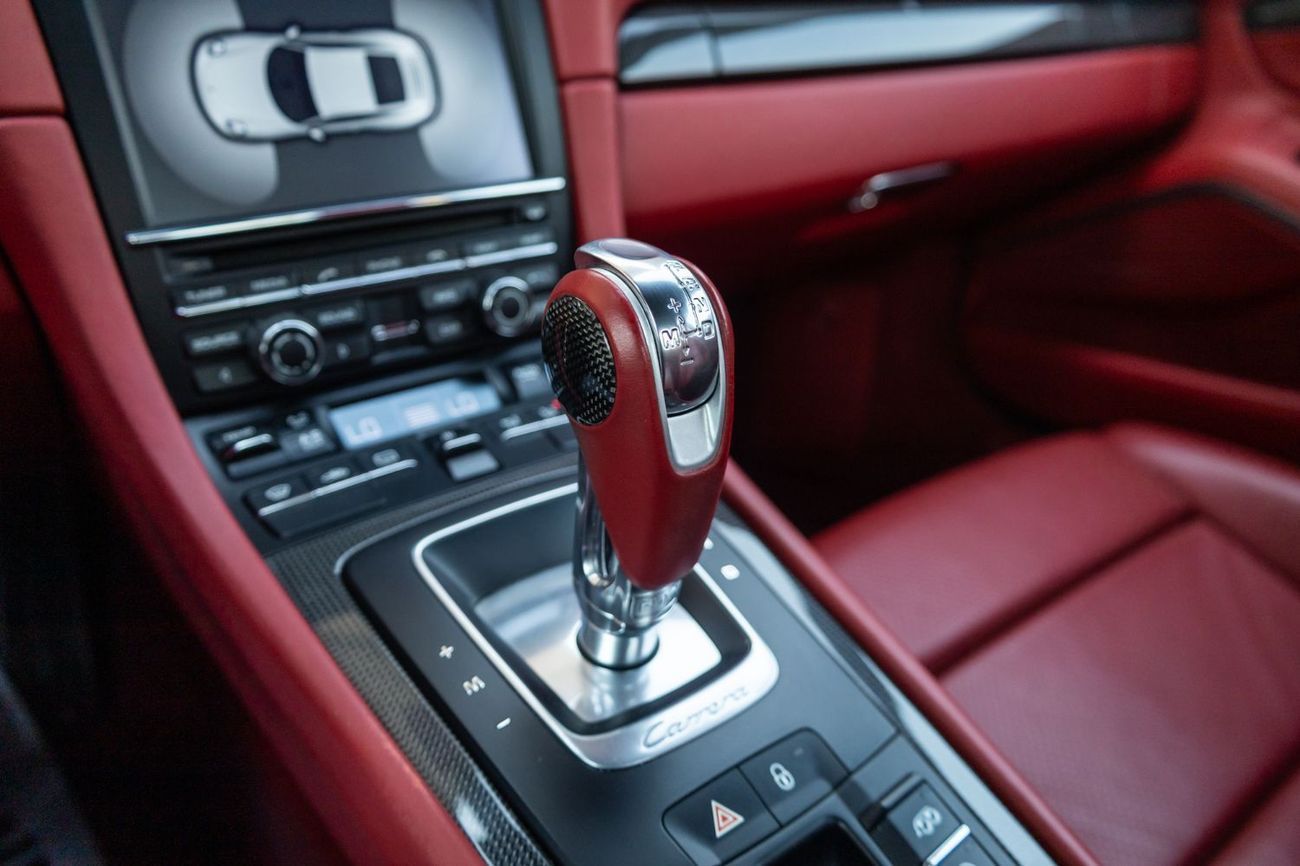 Porsche 911 Carrera 3.4L Coupe