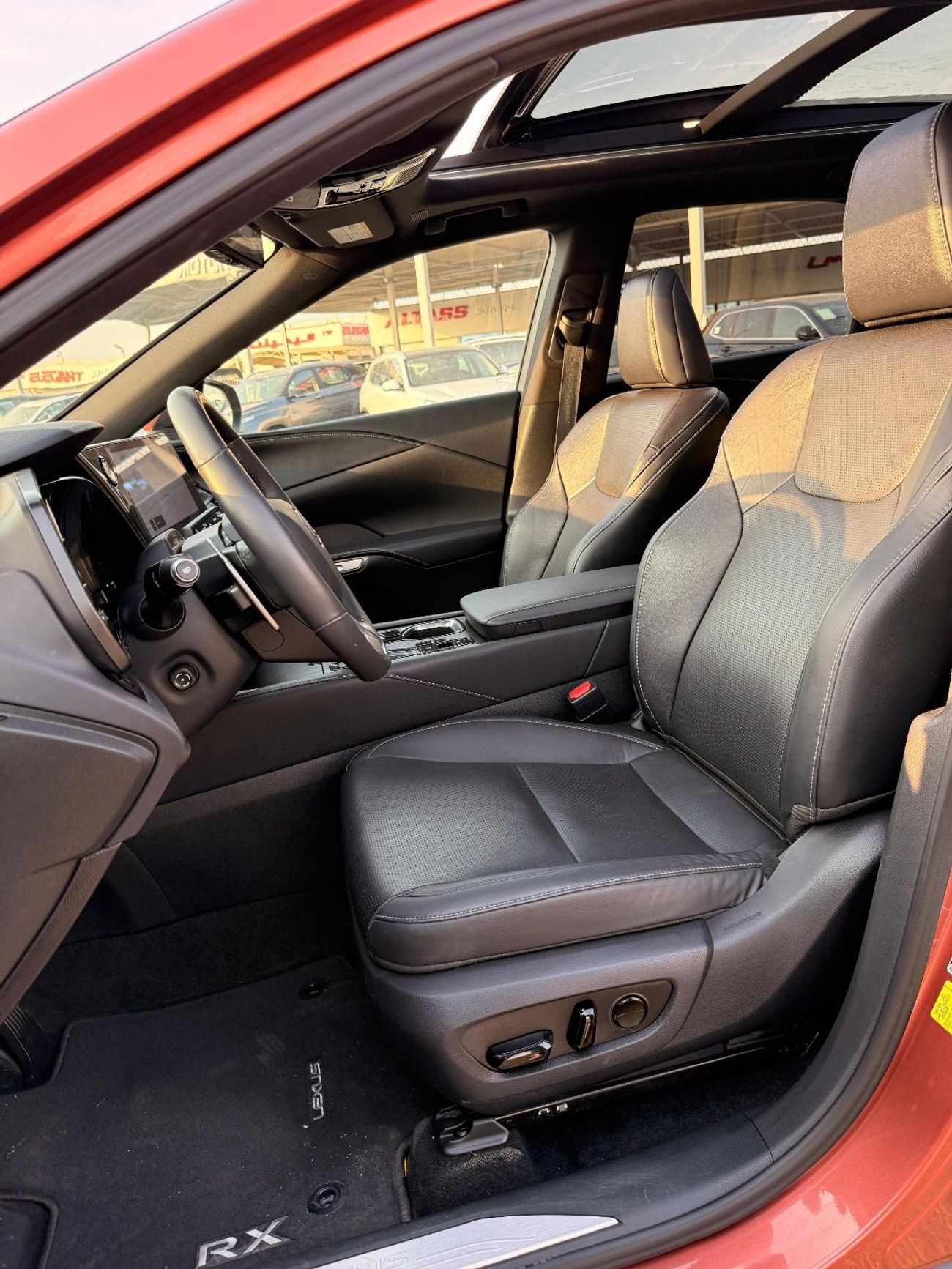 لكزس RX 350 Hybrid 350h AWD panoramic Full option