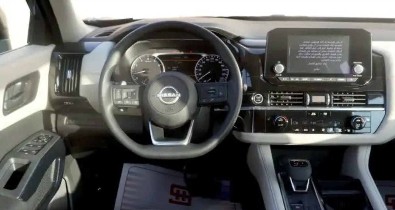 Nissan Pathfinder SL 3.5L (7 Seater)