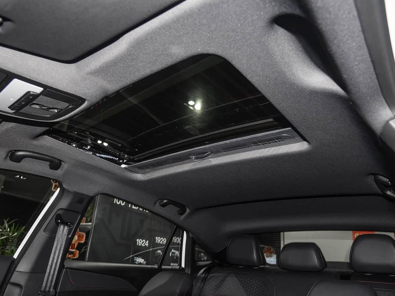 MG 5 MG5 AT 2025 Global Flagship Edition MG5 2025 300TGI Global Edition