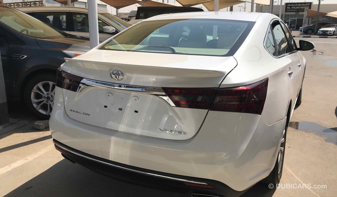 Toyota Avalon