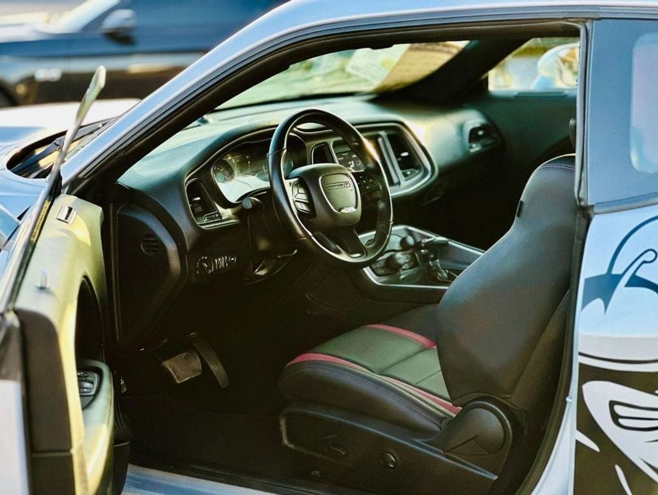 Dodge Challenger R/T 5.7L (370 HP) | Monthly AED 1680/- | 0% DP | Custom Leather Seats | Touch Screen | # 95971