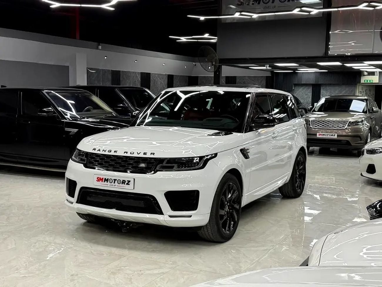 Land Rover Range Rover Sport HSE DYNAMIC