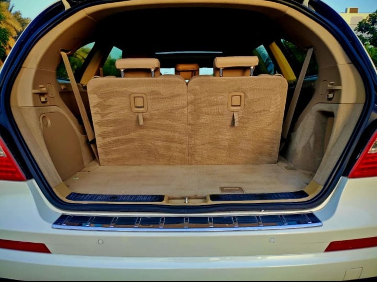 مرسيدس بنز R 350 L 3.5L