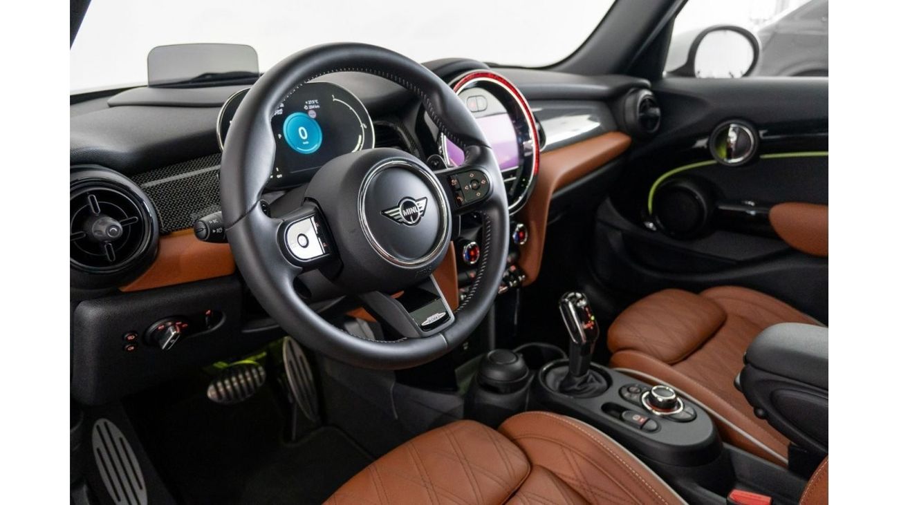 ميني كوبر إس 2022 Mini Cooper S JCW Kit / Full Mini Service History / Mini Warranty & Service Contract