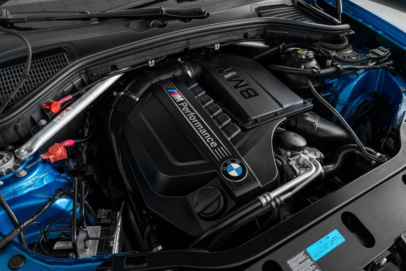 بي أم دبليو X4 M40i