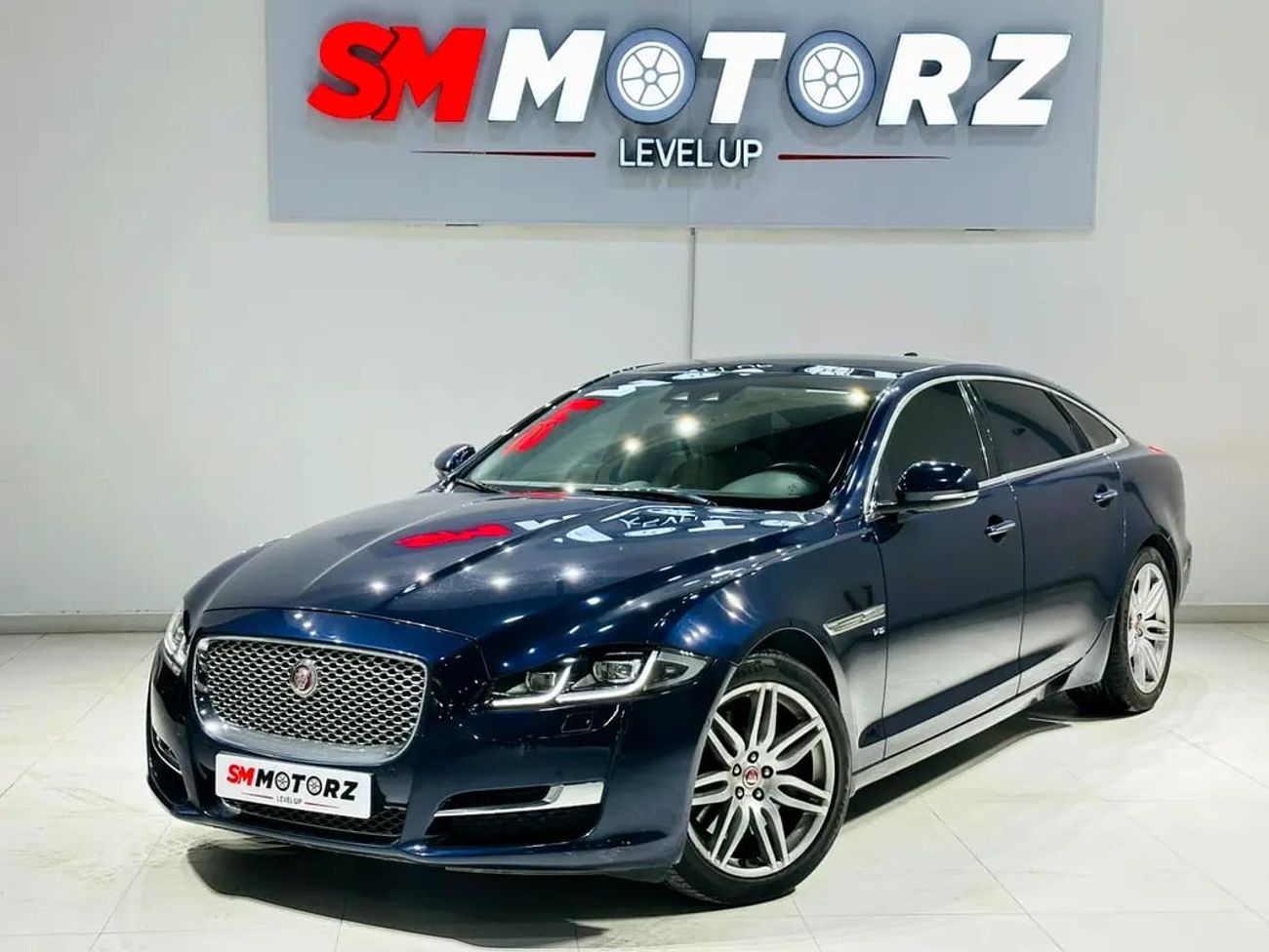جاكوار XJ XJL GCC SPECS FULL OPTION RECENTLY SERVICE DONE FROM AGENCY 49K