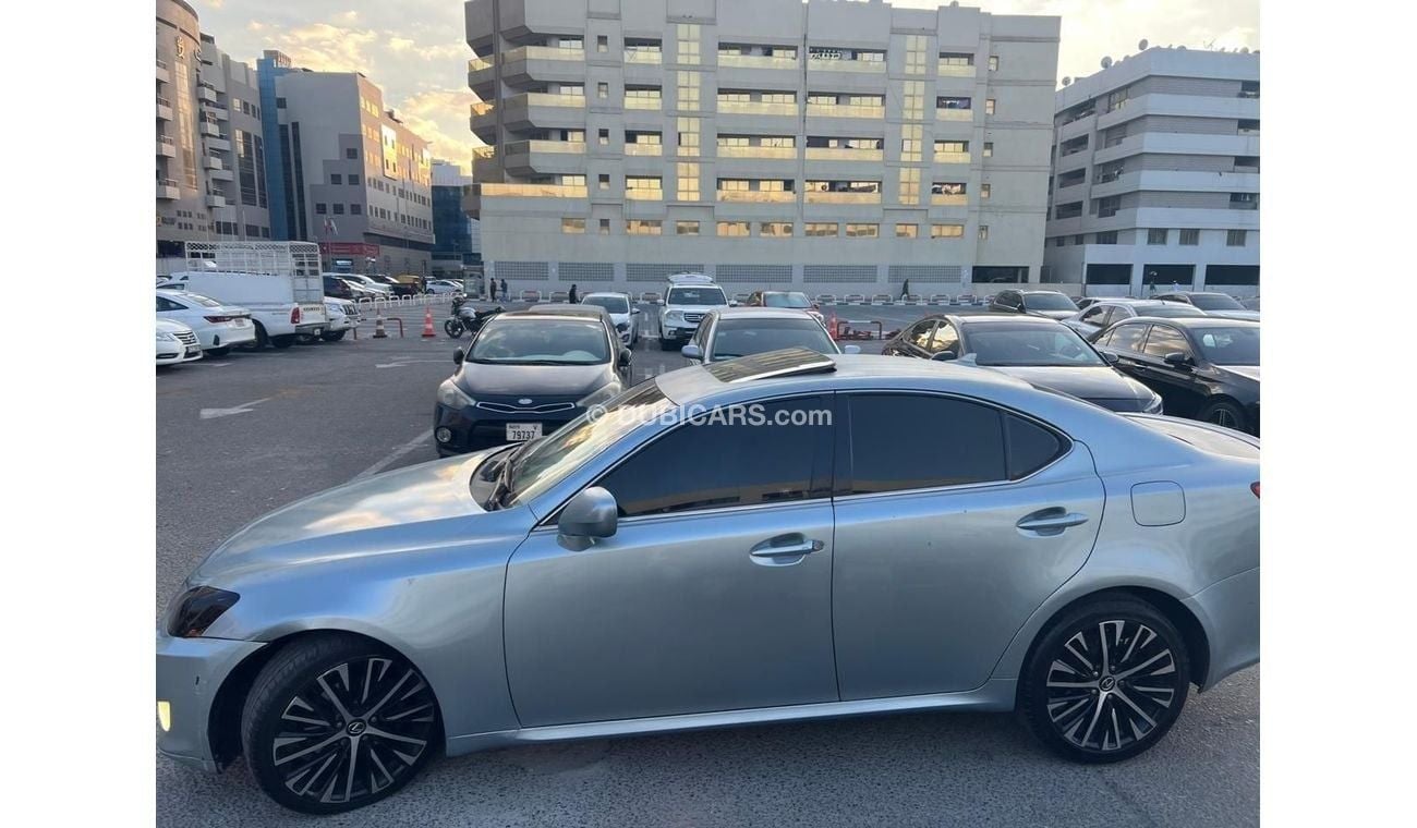 Lexus IS250