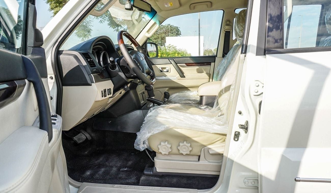 Mitsubishi Pajero GLS V6