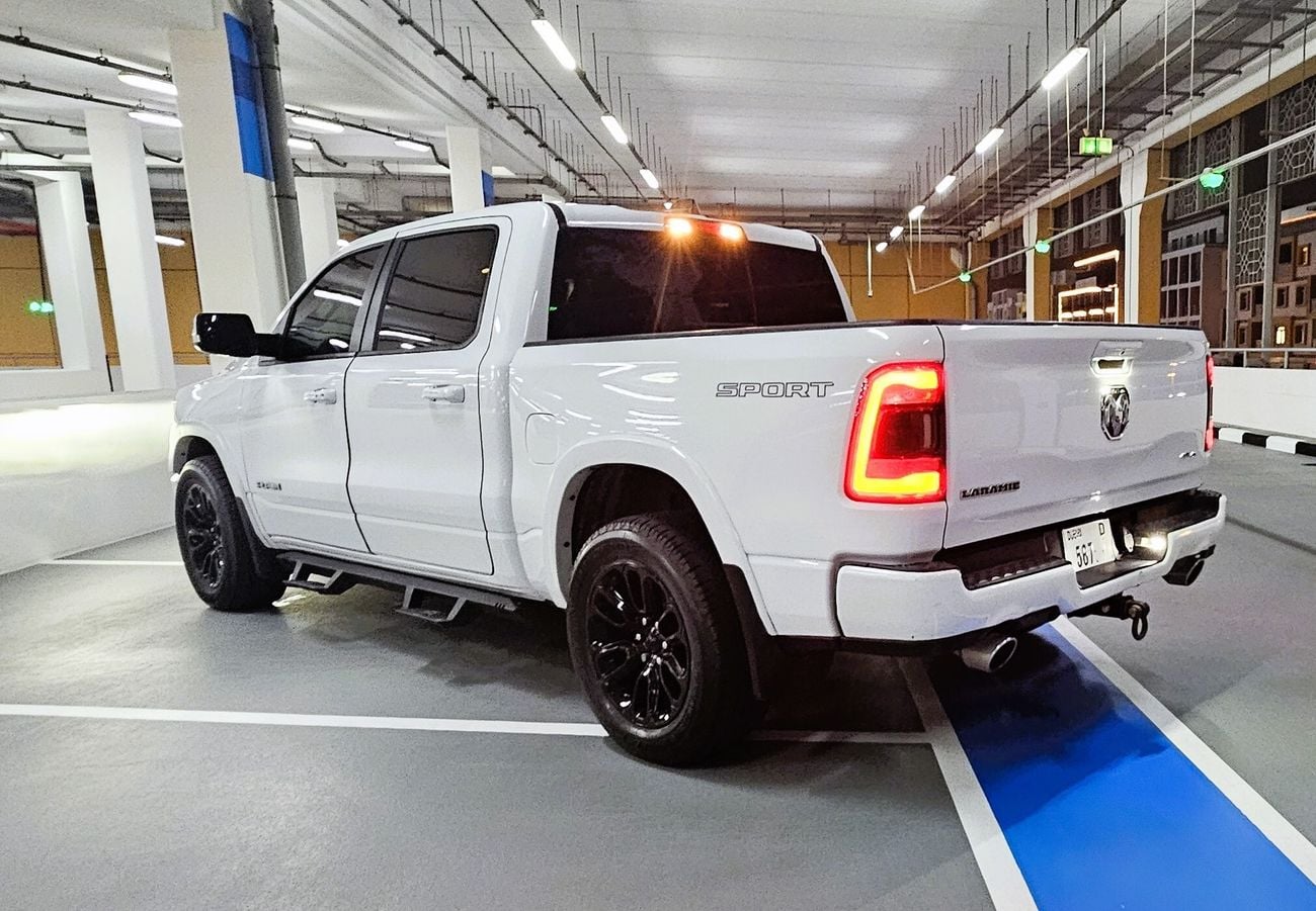 رام 1500 Laramie 5.7L V8  etorque sports