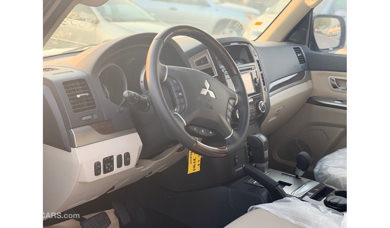 Mitsubishi Pajero 3.8 MY2019 Full Option