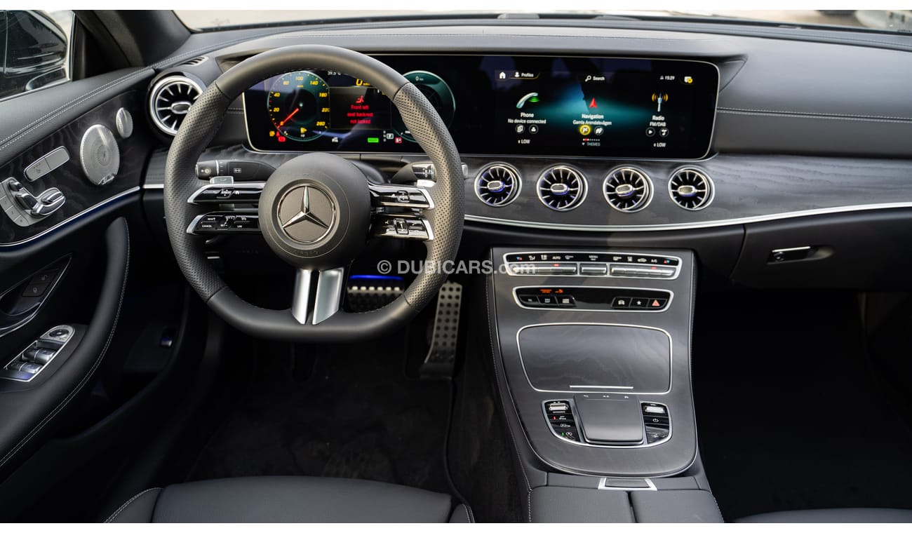 Mercedes-Benz E300 AMG 2.0L model 2023