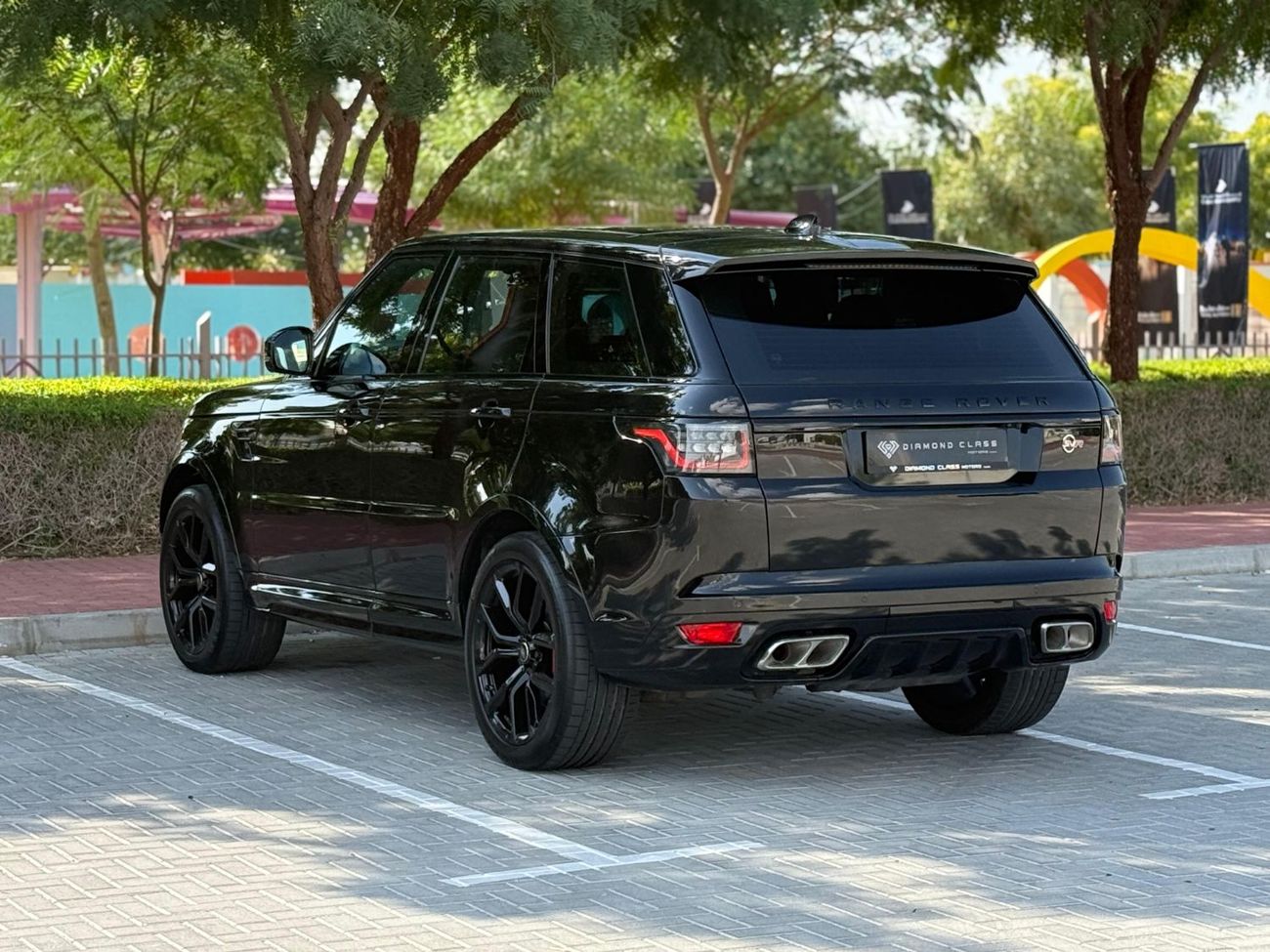 Land Rover Range Rover Sport SVR Carbon Edition 5.0L