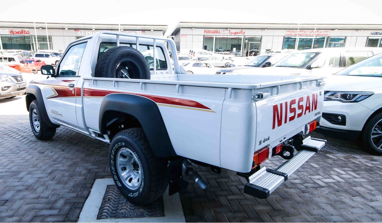 Nissan Patrol Pickup