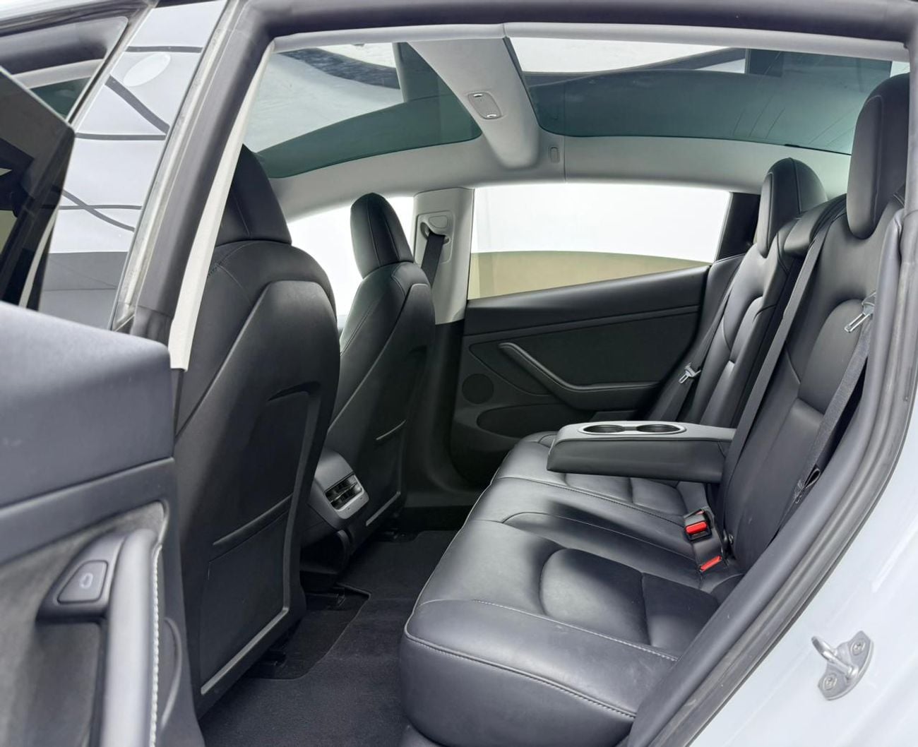 Tesla Model 3 STANDARD RANGE 2022 Tesla Model 3, Tesla Warranty+Full Service History, GCC