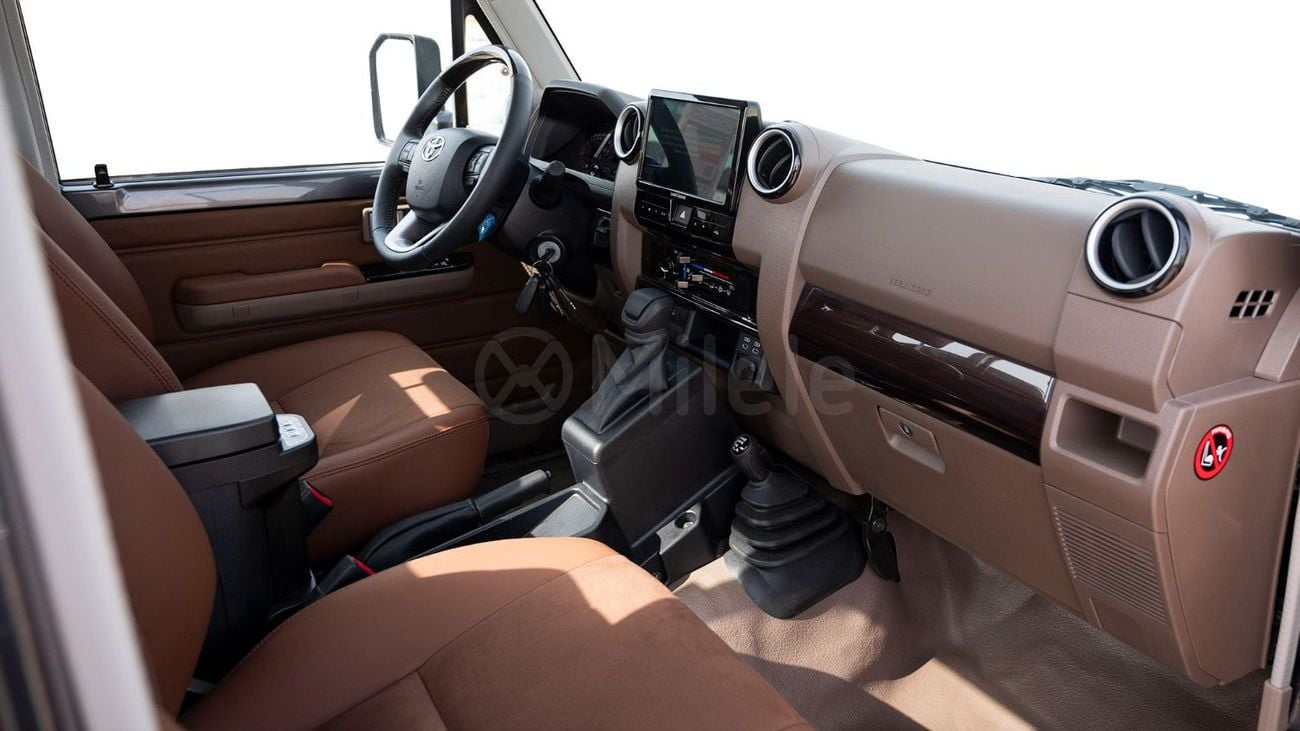 Toyota Land Cruiser Pickup 70
