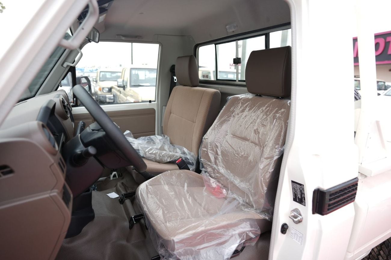Toyota Land Cruiser Pick Up TOYOTA LC79 PICK-UP Single Cabin 2.8L 4-cylinder M/T MY25 Basic