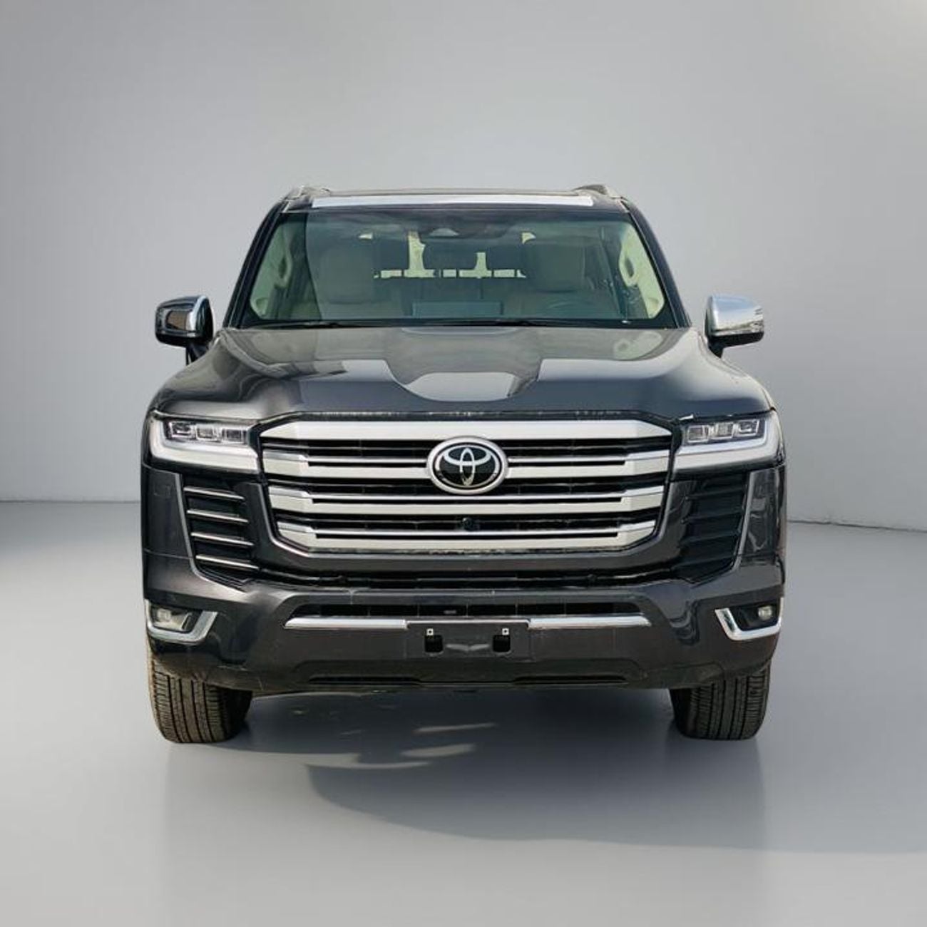 تويوتا لاند كروزر TOYOTA LAND CRUISER LC300 VX PETROL 4.0 HI 2025