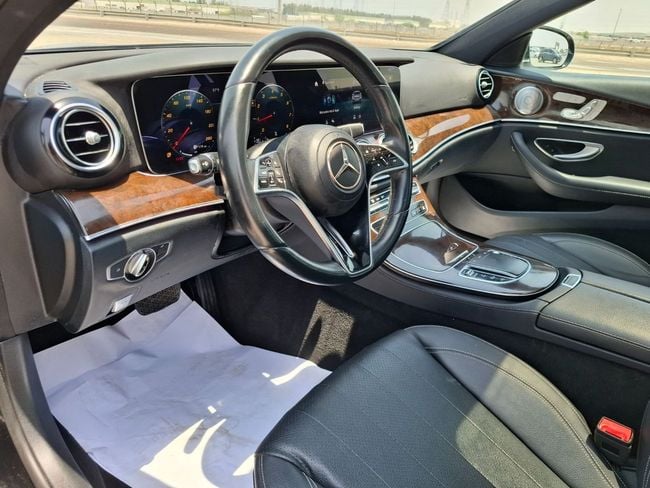 Mercedes-Benz E-Class 4MATIC, миниатюра 30