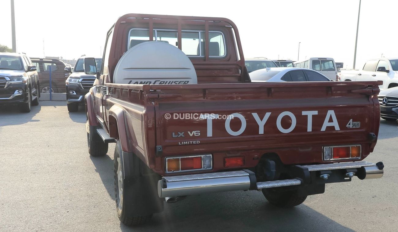 Toyota Land Cruiser Pick Up LX V6