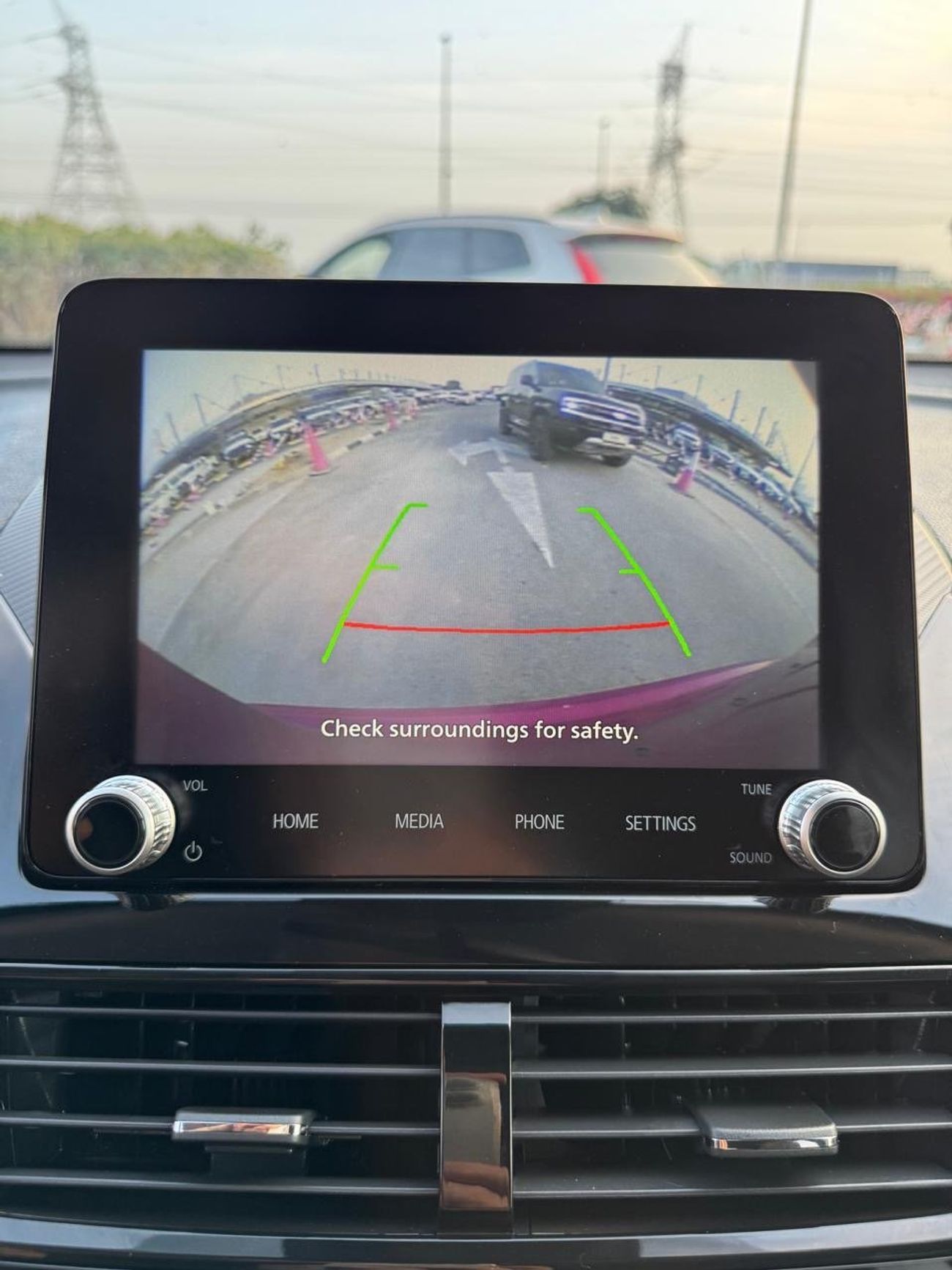 ميتسوبيشي إكلبس كروس 2024 CROSS LX AWD 2.0 CC CANADA SPEC