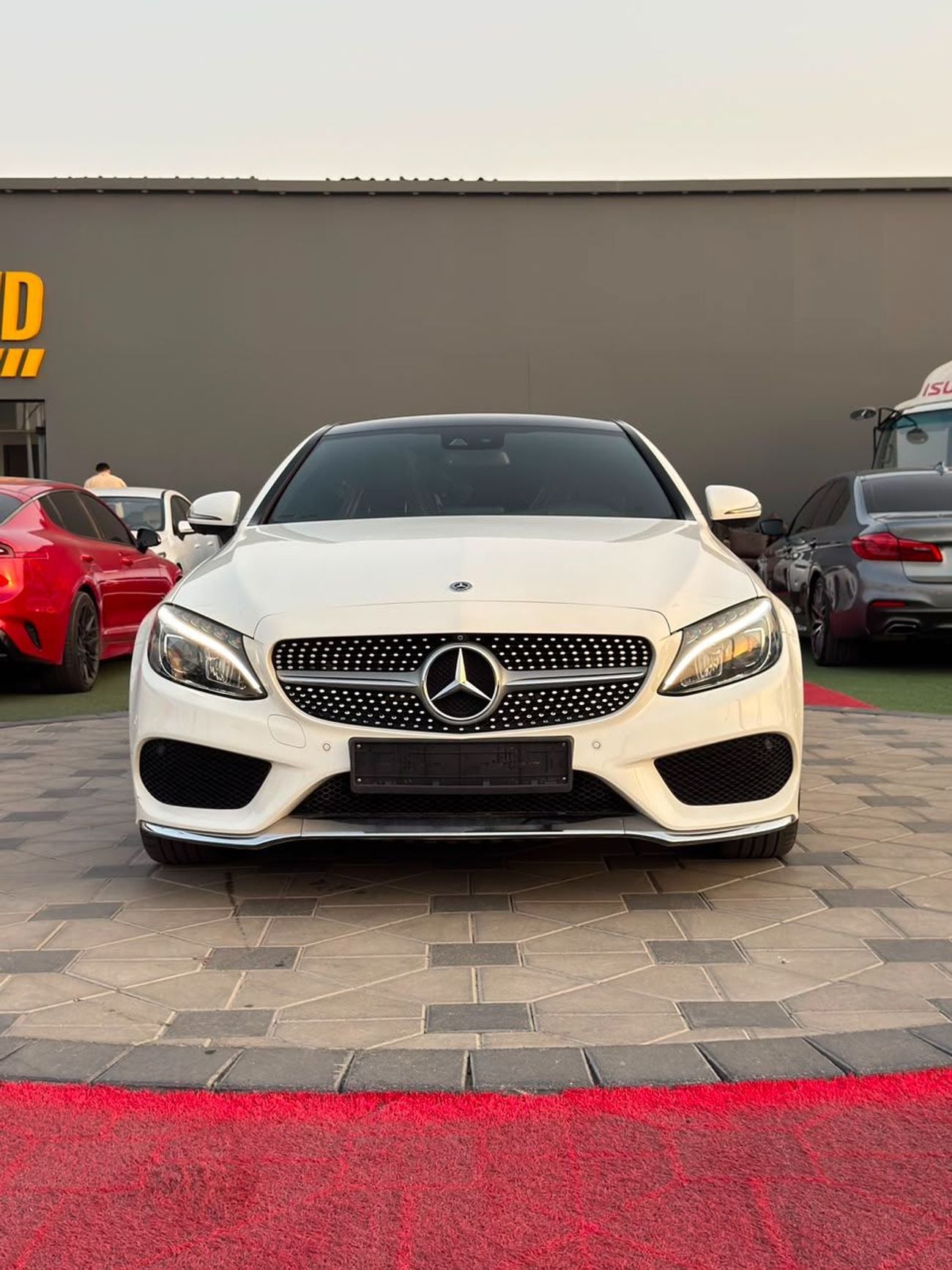 مرسيدس بنز C 200 كوبيه