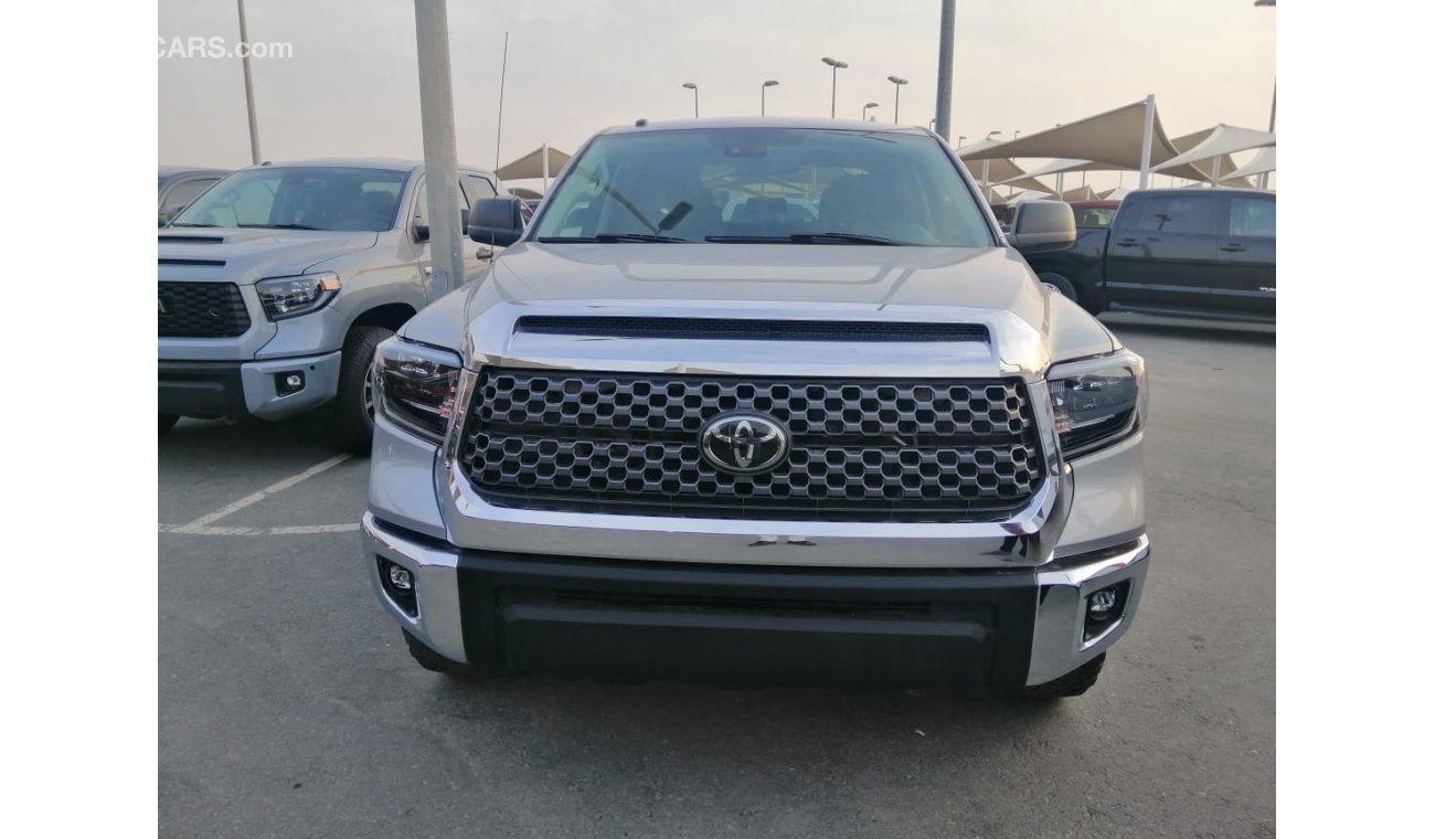 Toyota Tundra Toyota tundra crewmax TSS 2018 تويوتا تندرا 4 باب سيلفر