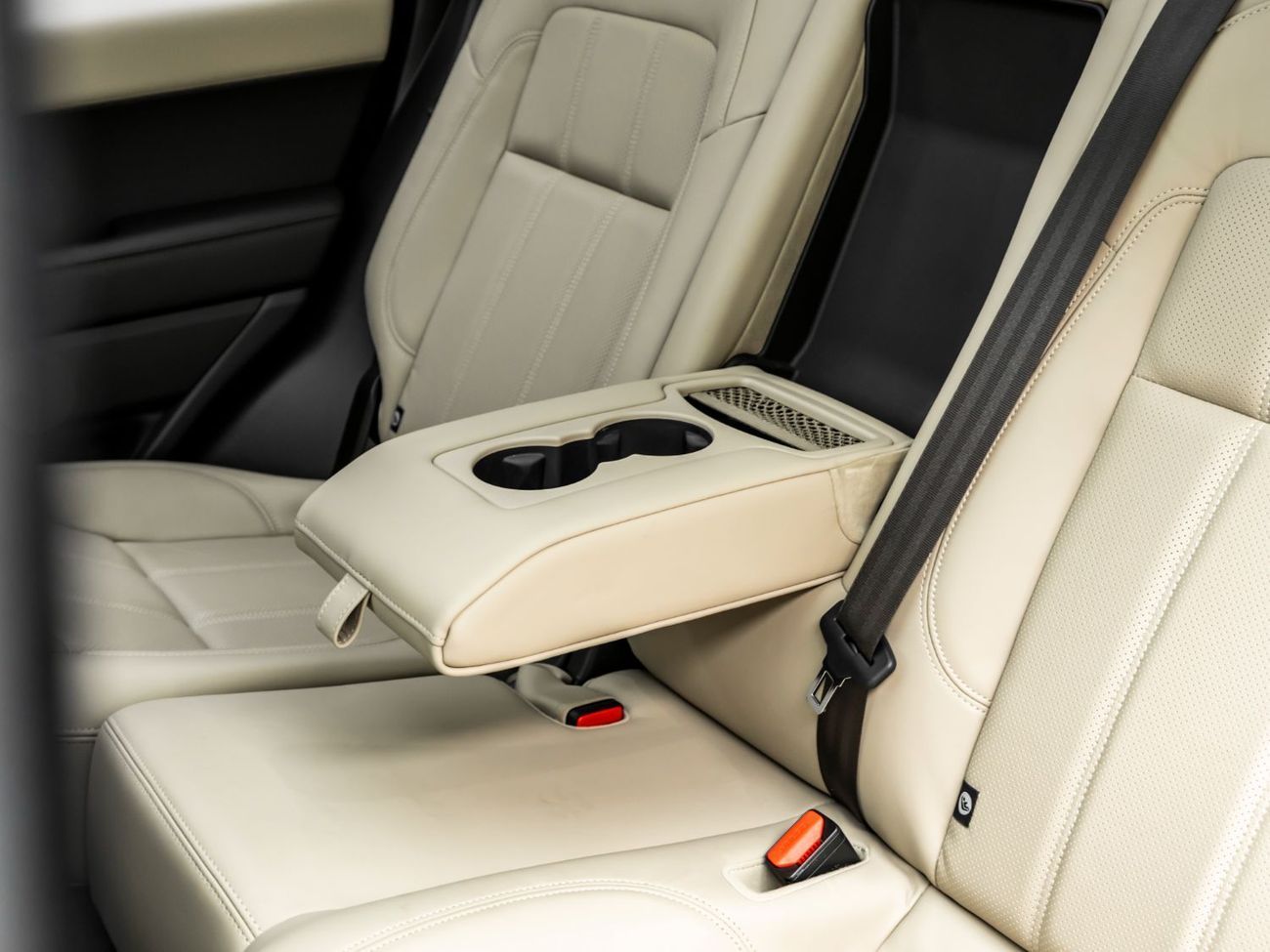 Land Rover Range Rover Sport HSE Dynamic 3.0L 2021 Range Rover Sport Black Edition, 2026 Land Rover Warranty + Service Contract,