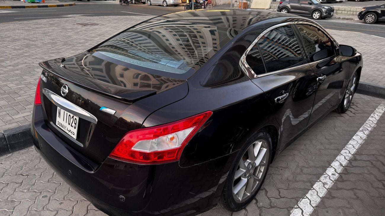 Nissan Maxima 3.5L V6 SL