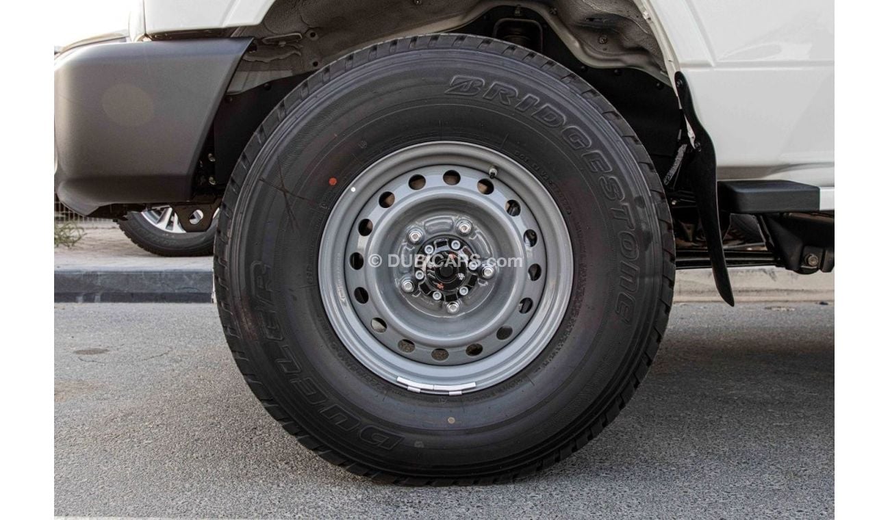 Toyota Land Cruiser Pick Up 2023 Toyota LC PUP 4X4 DC 4.5 E D MT - Export Only