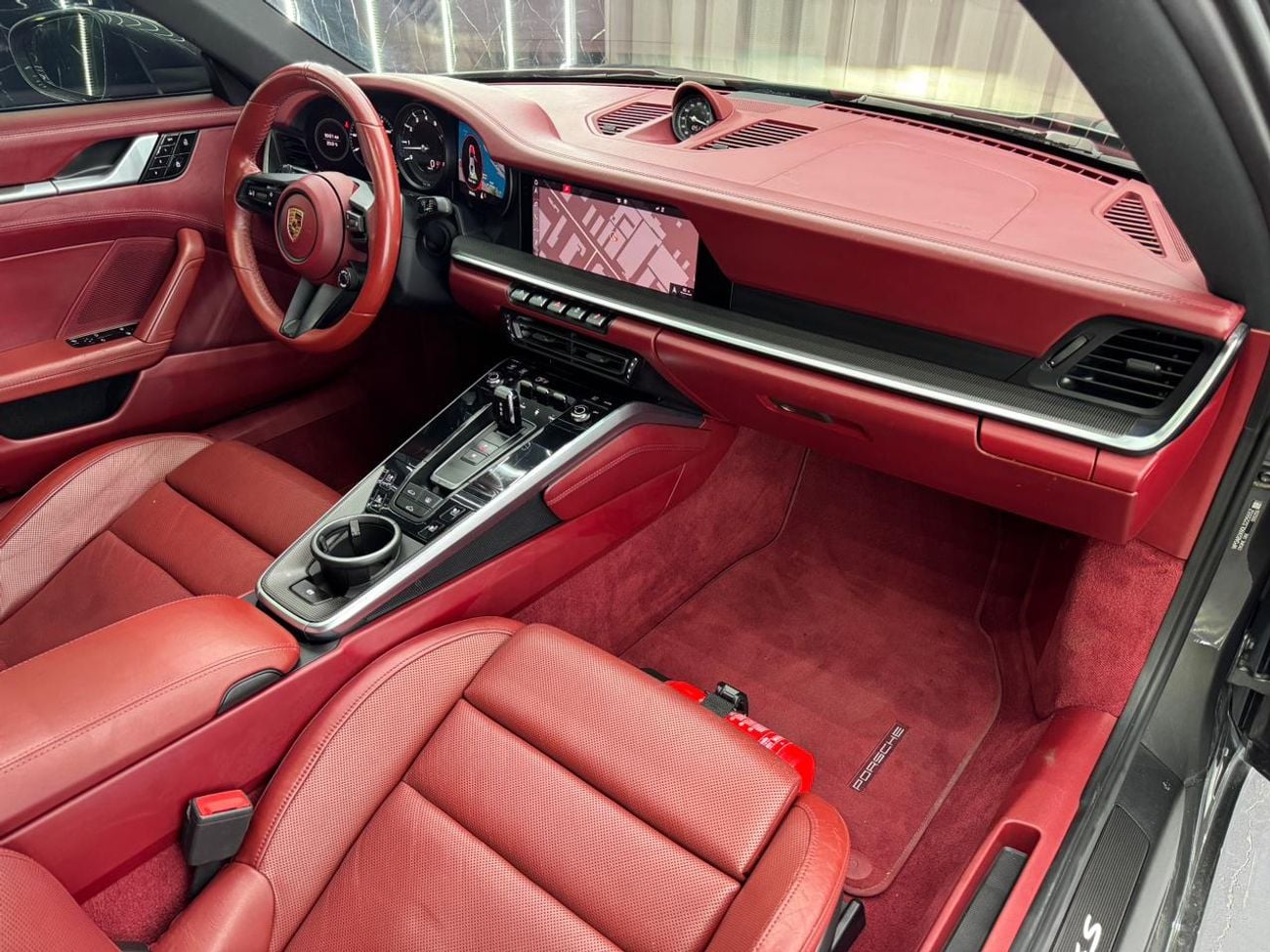 Porsche 911 Carrera 4S 3.0L (380 HP) Coupe