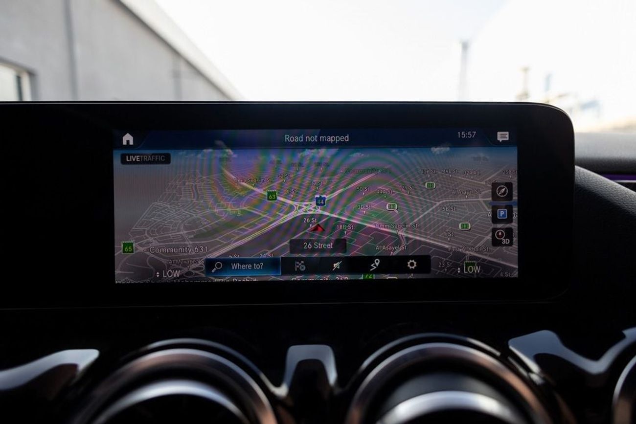 Mercedes-Benz GLA 200 Premium 1.4L Mercedes-Benz GLA200 AMG 2021 GCC under Agency Warranty with Flexible Down-Payment.