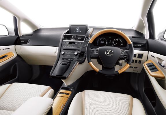 Lexus HS 250h interior - Cockpit