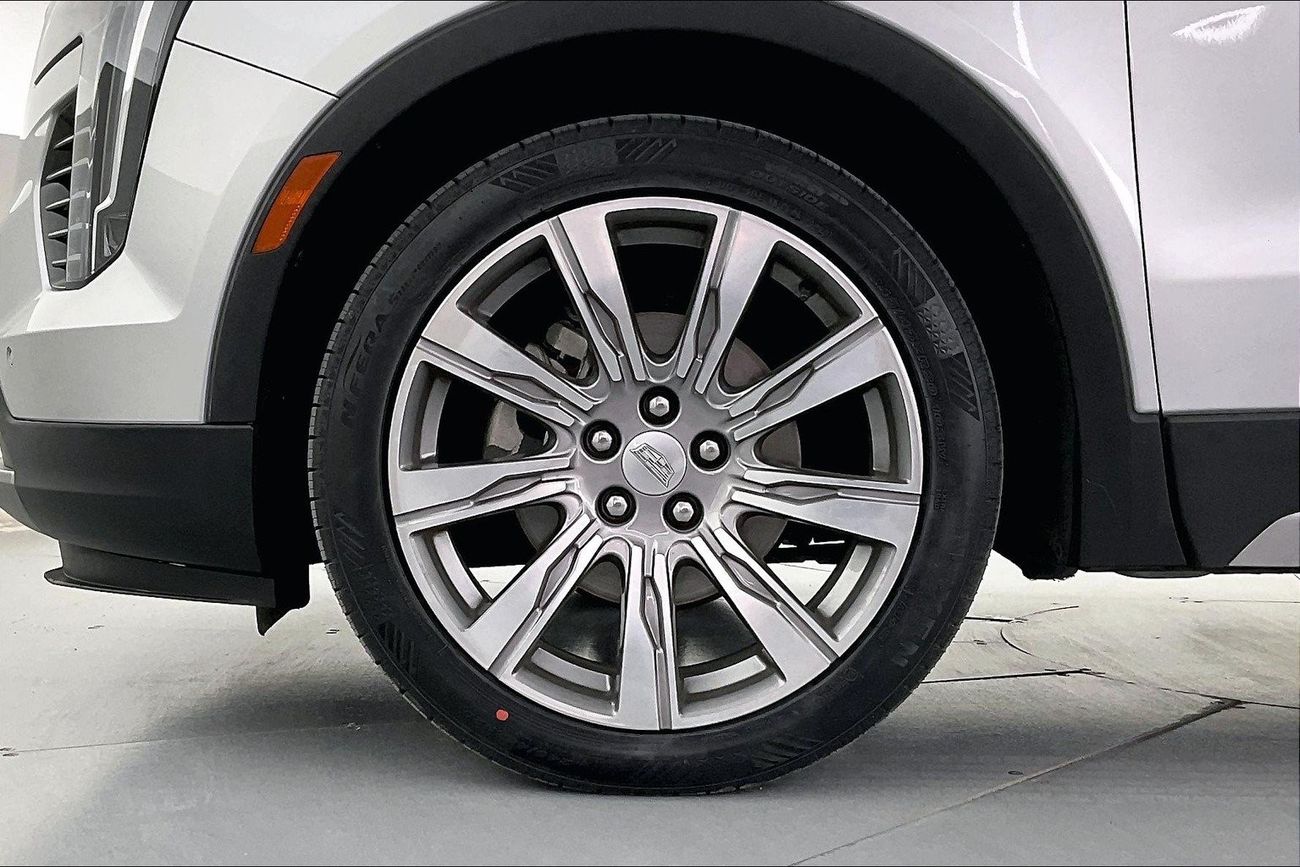 كاديلاك XT4 Premium Luxury | سنة ضمان مجانية | نسبة التمويل 1.99% | سياسة الإعادة بعد 7 أيام