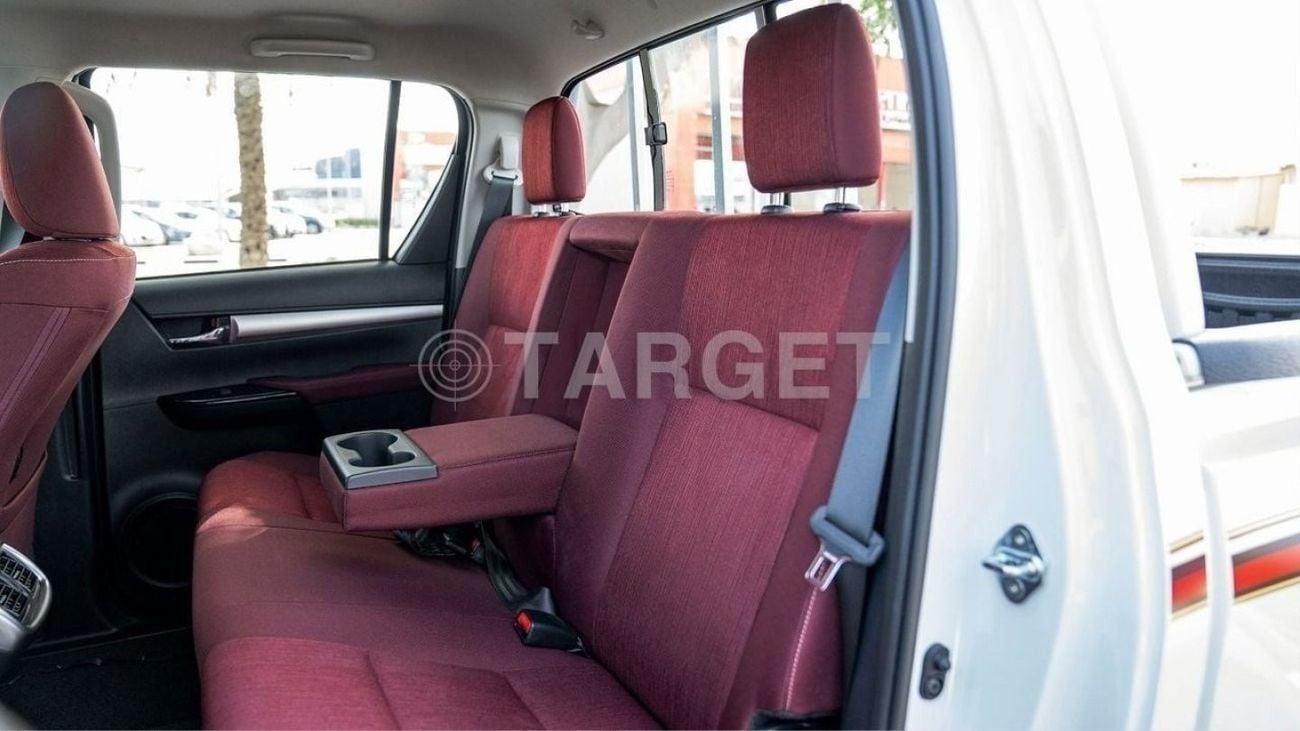 تويوتا هيلوكس GLX Toyota hilux 2.7L petrol  MY 2026