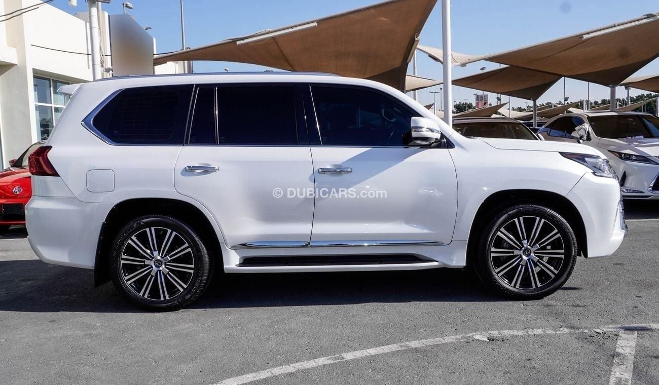 Lexus LX 570