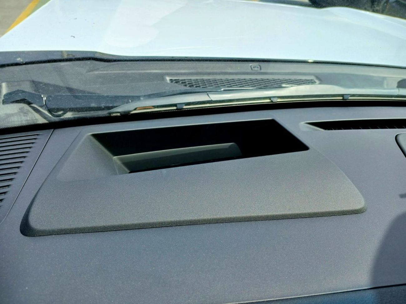 تويوتا برادو تويوتا برادو بنزين 2.4 لتر 2025 بريميوم