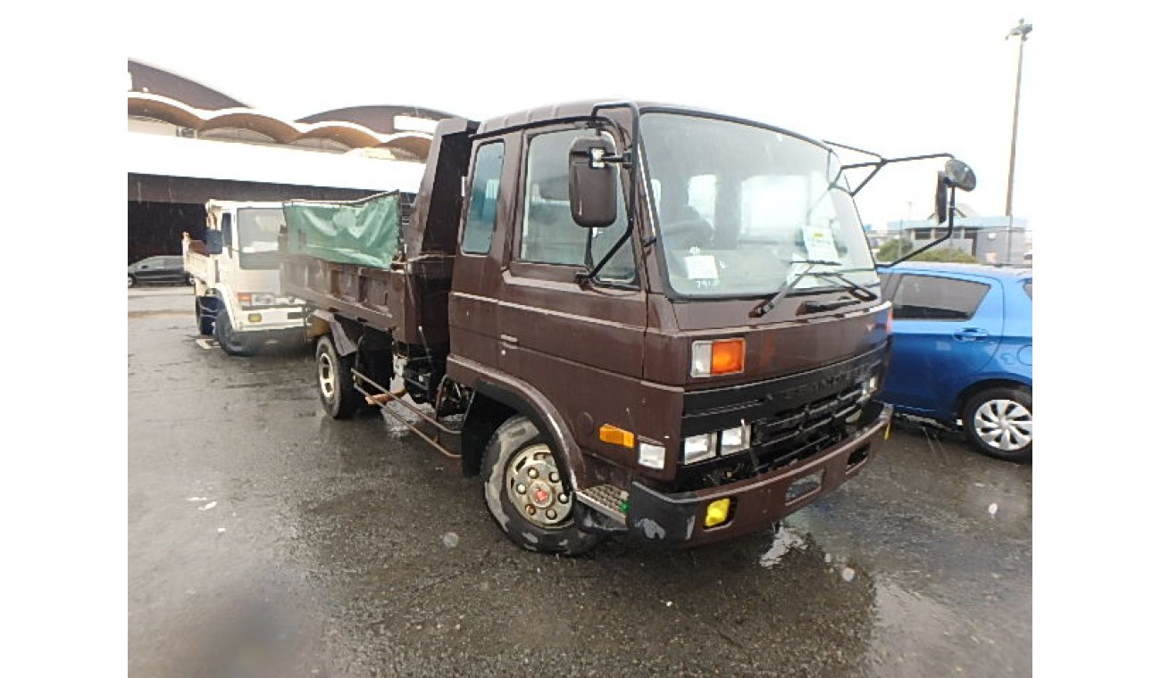 Nissan Condor USED RHD NISSAN CONDOR DUMP 1990/MY LOT 531