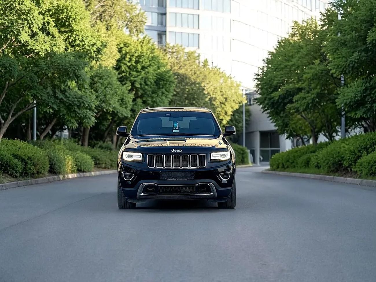 Jeep Grand Cherokee GCC Specs Laredo - Well Maintained