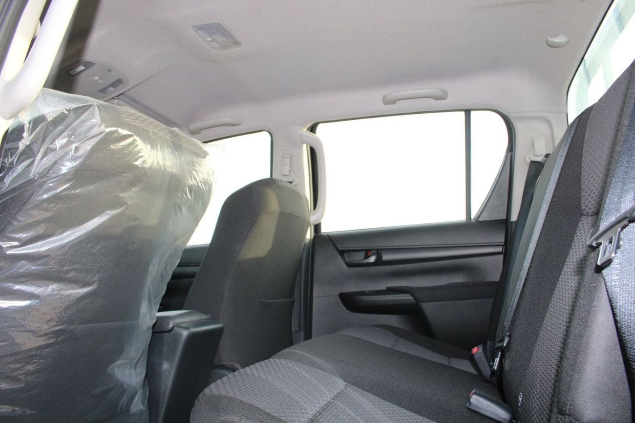 تويوتا هيلوكس TOYOTA HILUX 2.4L DIESEL 4 X 4 DOUBLE CABIN ACTIVE MANUAL TOYOTA HILUX 2.4L DIESEL 4 X 4 DOUBLE CABIN MANUAL