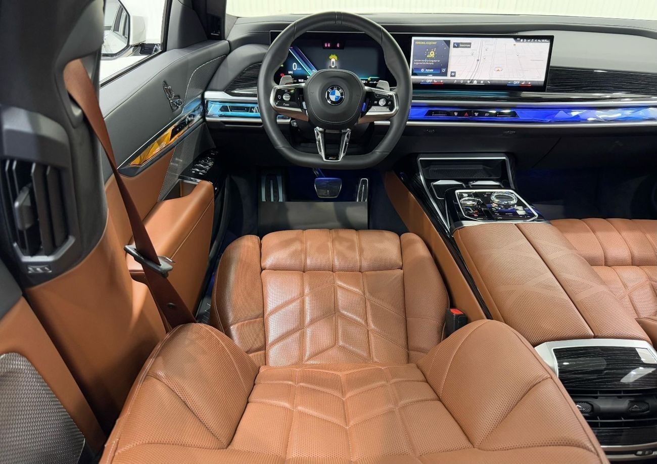 BMW 735i M-Sport 2023 BMW 735i M-Sport, 2027 BMW Warranty + Service Pack, Fully Loaded, Low Kms, 740i Kit, GC